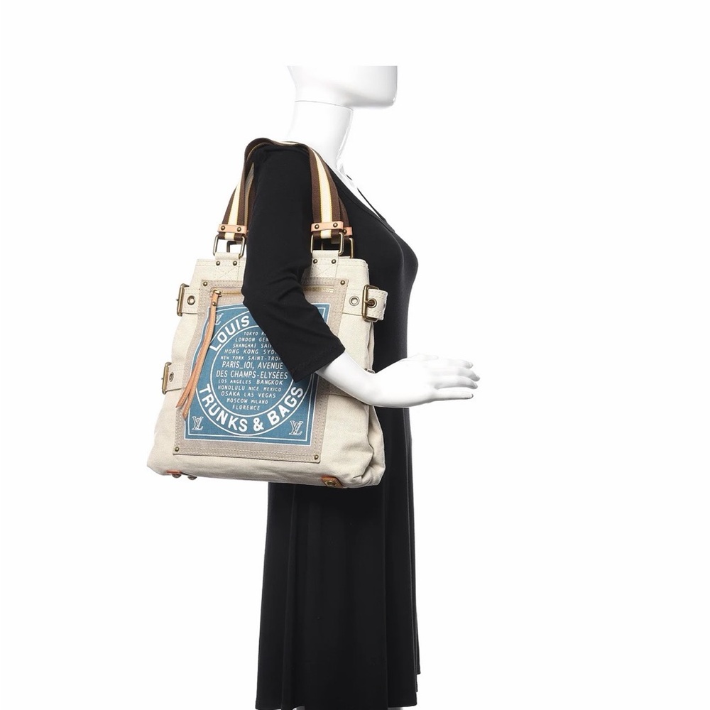 Louis Vuitton Denim Globe Shopper MM